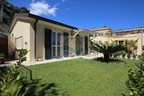 Rækkehus i Bordighera, Imperia, Bordighera - € 290.000 | Ref: AC1003 - foto 1